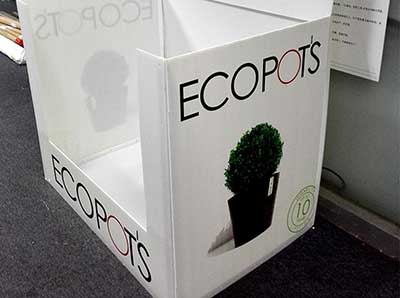 生彩廣告UV噴繪新成品異形展示箱，萬通板UV平板噴繪